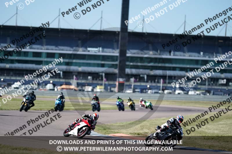 Rockingham no limits trackday;enduro digital images;event digital images;eventdigitalimages;no limits trackdays;peter wileman photography;racing digital images;rockingham raceway northamptonshire;rockingham trackday photographs;trackday digital images;trackday photos